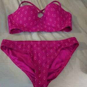 Old Navy 2 piece bathing suit